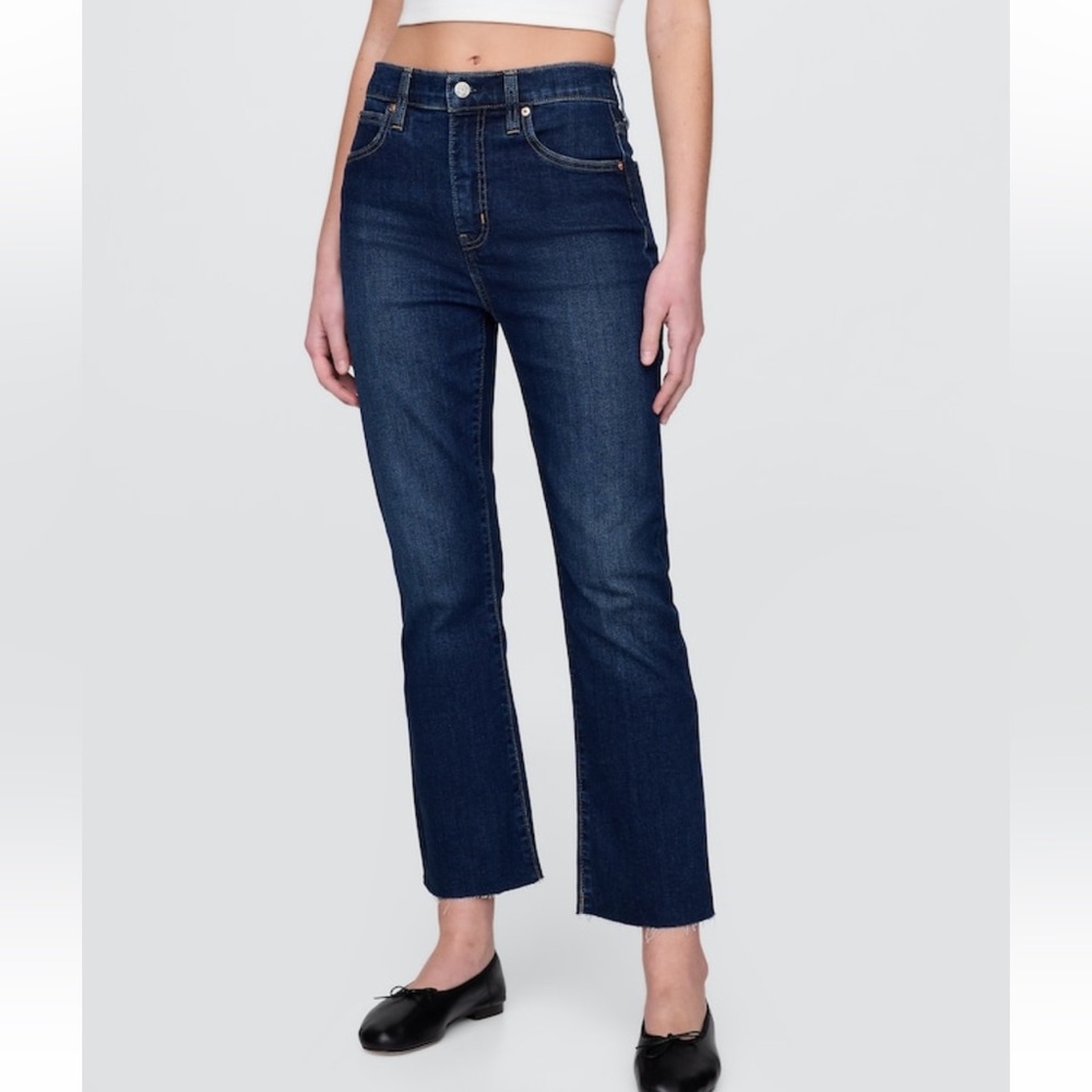 GAP NWT❗️High Rise Kick Fit Dark Raw Hem Jeans
